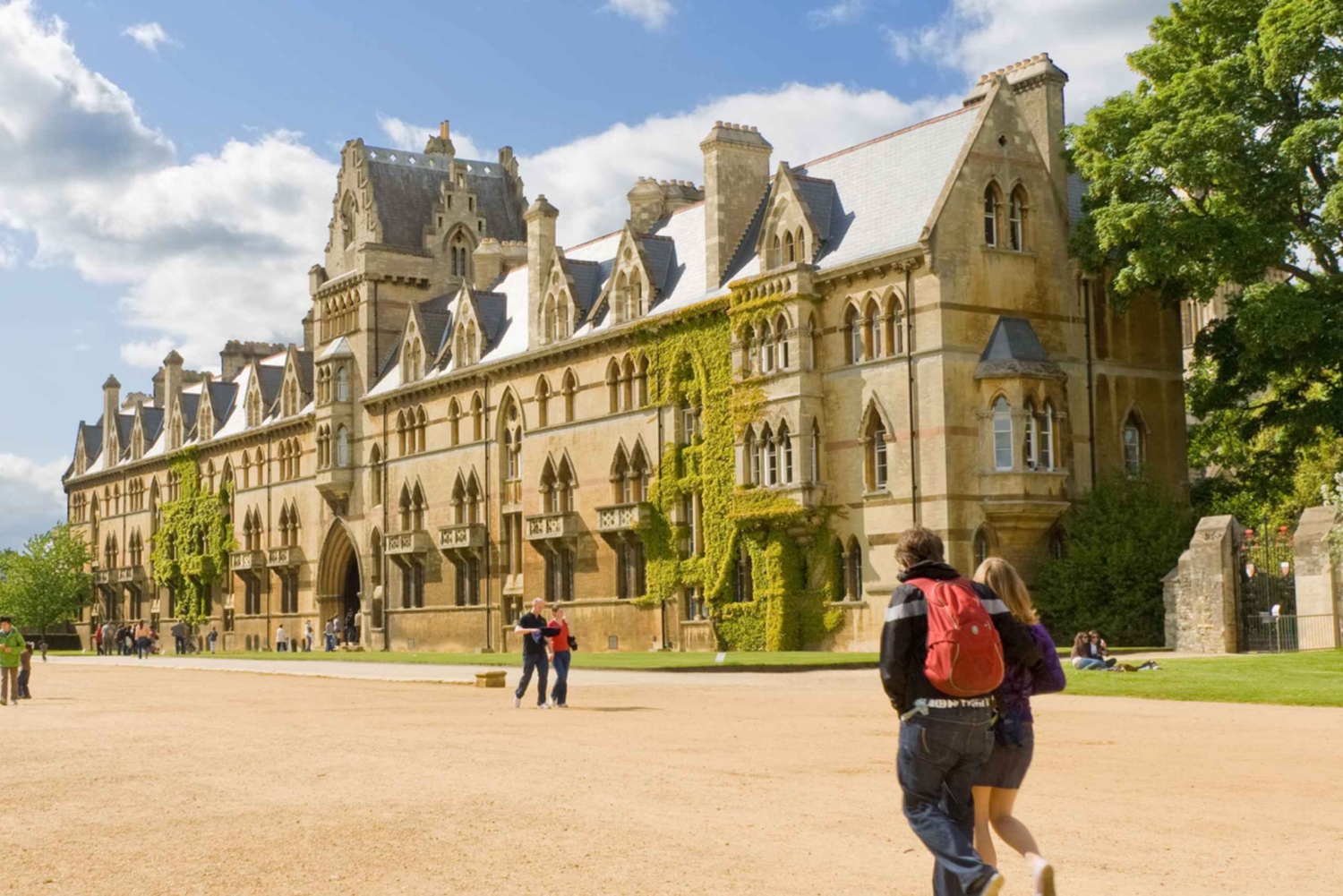 Lontoo: Oxfordin, Stratfordin ja Cotswoldsin pienryhmäpäiväretki