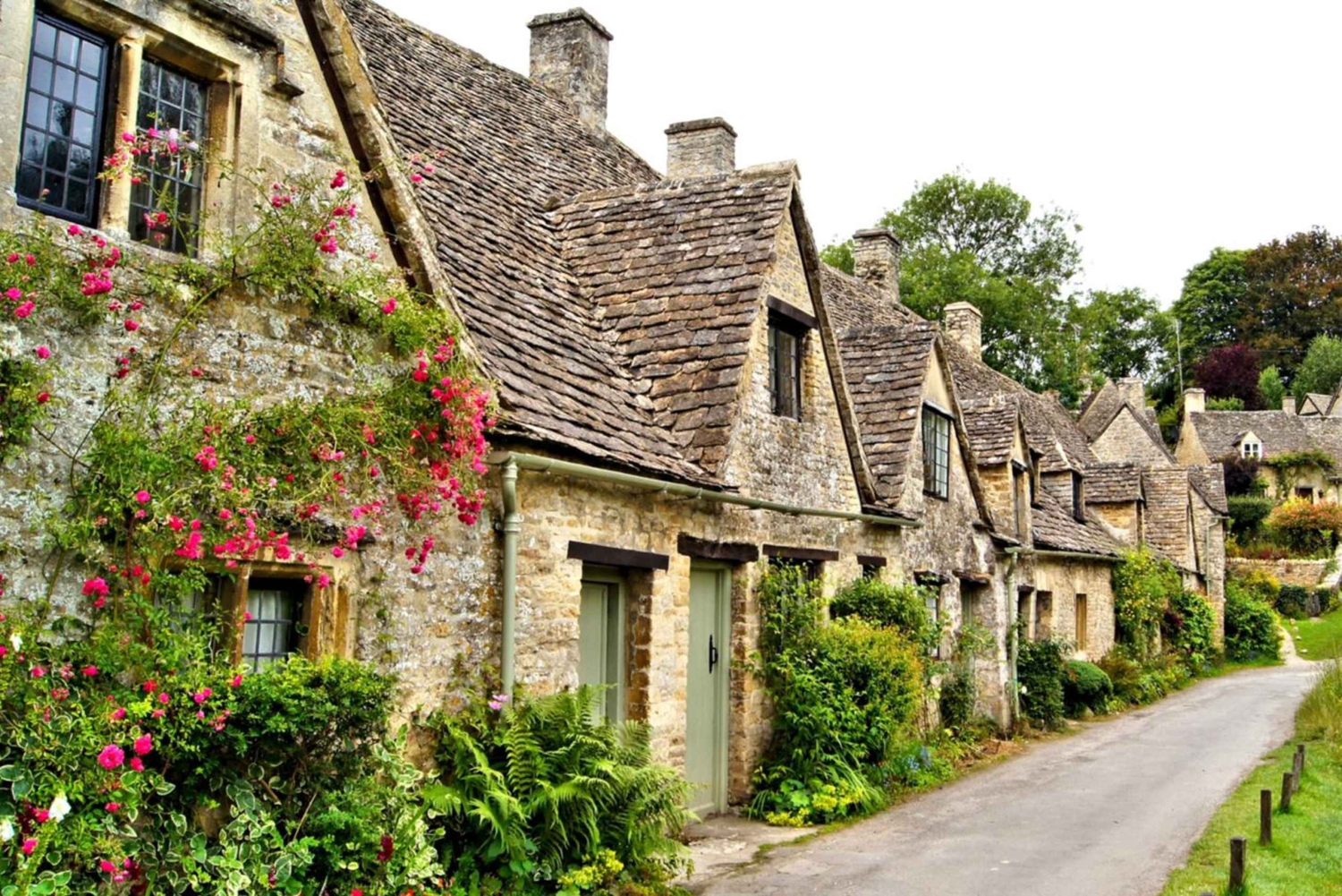 Lontoo: Oxfordin, Stratfordin ja Cotswoldsin pienryhmäpäiväretki