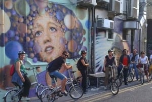 Londres: passeio de bicicleta pela arte de rua