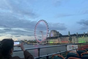 ロンドン：テイラー・スウィフト 歌唱バスツアー