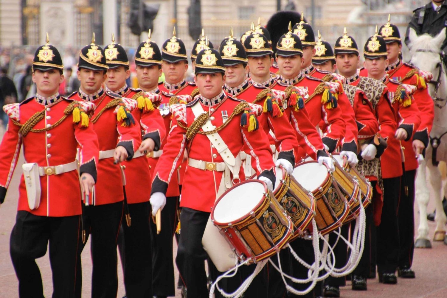 Londres: Cerimônia de Troca da Guarda c/ Guia