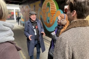 Lontoo: Roll Music Walking Tour: The Great British Rock and Roll Music Walking Tour