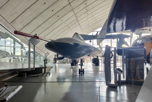 London till Duxfords levande flygfält, museum, kultur och minnen