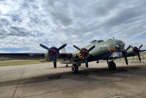 London till Duxfords levande flygfält, museum, kultur och minnen