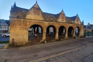 ロンドン：コッツウォルズのトップ7スポット＋シェイクスピアのストラトフォード