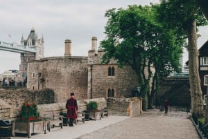 Londyn: Tower of London i Tower Bridge - wycieczka z wcześniejszym wstępem