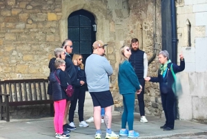 London: Tower of London and Tower Bridge Private Tour