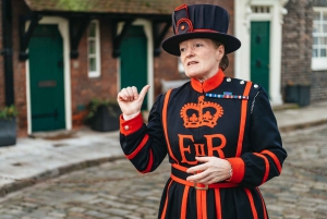 London: Tower of London, Crown Jewels & Beefeater Audience