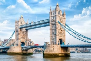 London: Guidad tur i Londons torn med tillval kronjuveler