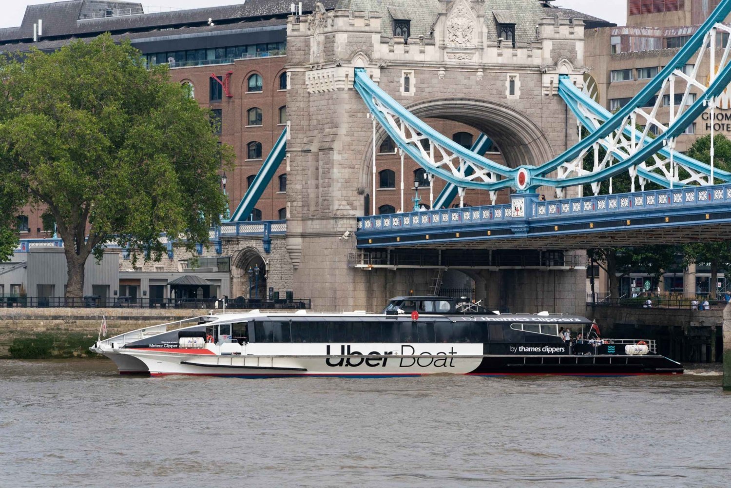 uber boat trips london