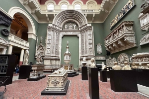 ロンドンヴィクトリア＆アルバート・プライベートツアー（専門ガイド付き