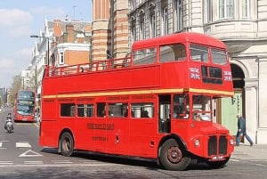 Londres : visite en bus vintage avec thé et scones à Harrods