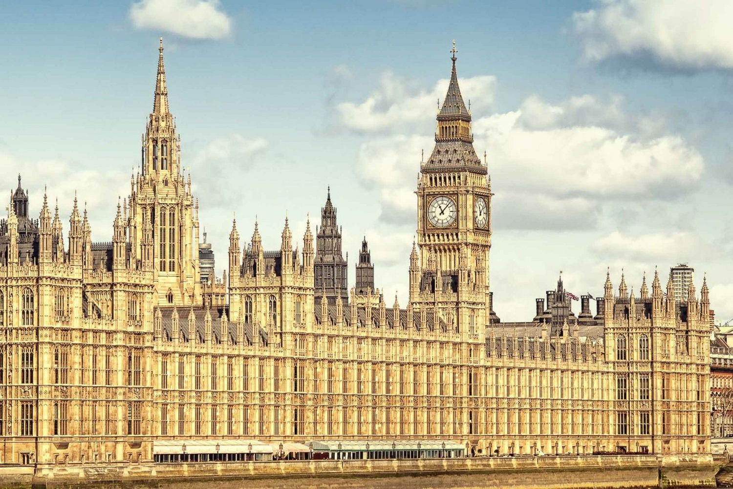Lontoo: Westminsterin kierros, jokiristeily ja Lontoon torni.