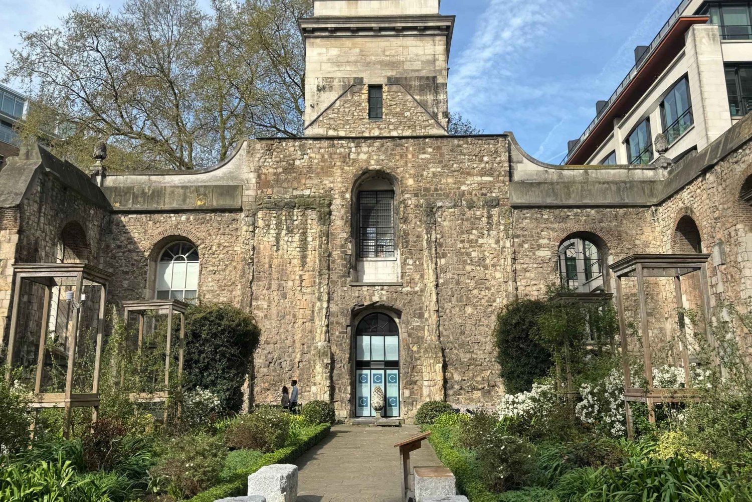 London: World War I and II Walking Tour