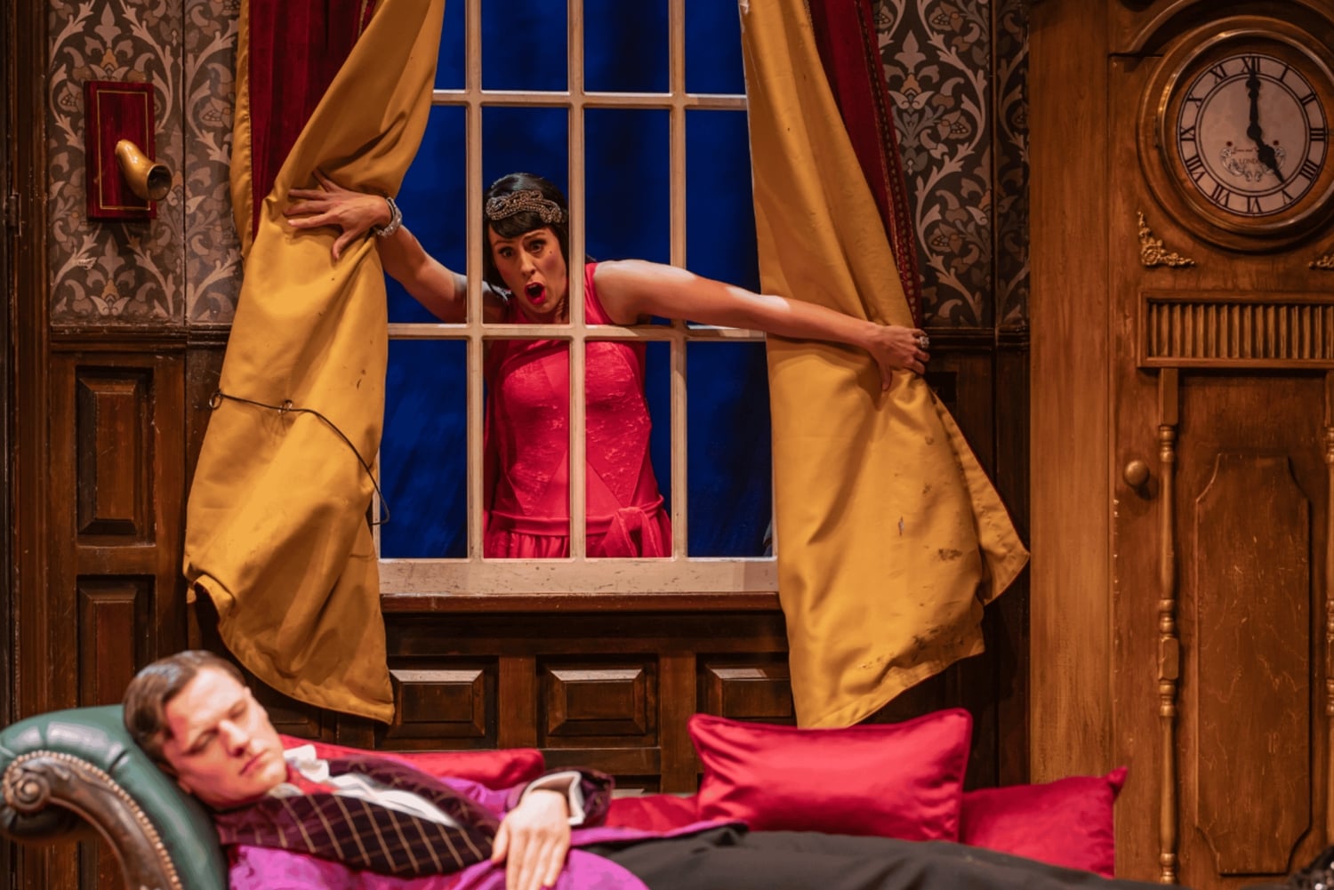 Londons West End: Ticket für The Play That Goes Wrong