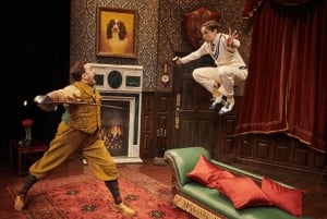 Londons West End: Ticket für The Play That Goes Wrong