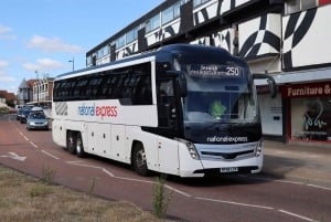 Luton flyplass: Busstransport til/fra Oxford Gloucester Green