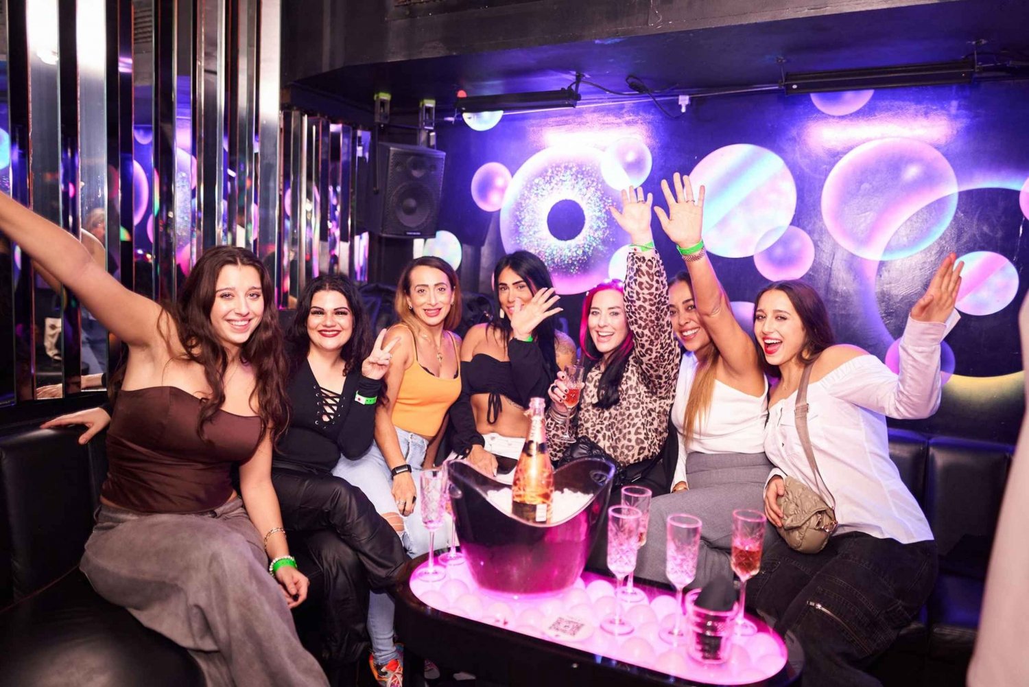 ニューイヤーズ・イブ・パブ・クロール・ロンドン