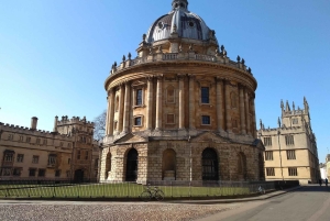 Tour guiado de 1 día por Oxford y pueblos de los Cotswolds