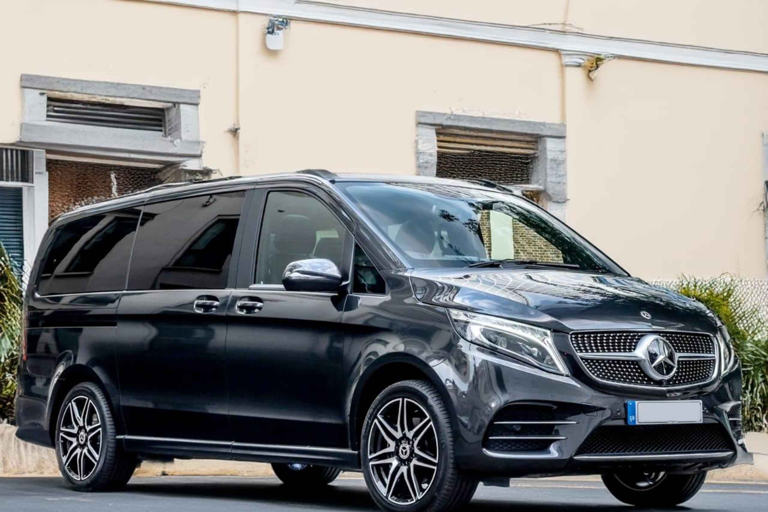 Privater Transfer vom Hafen Southampton nach London