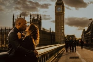 Christmas in London Romantic Photoshoot In Iconic Landmarks