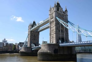 Royal London Privada Full-Day Sightseeing Tour by Taxi Preto