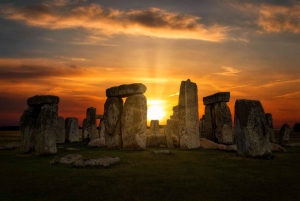 Salisbury, Stonehenge and Oxford Tour from London