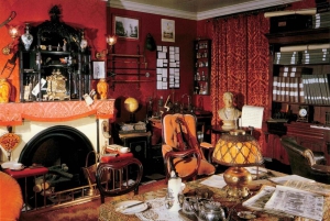 London: Sherlock Holmes Museum & Westminster Walking Tour