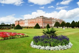 Palácio de Hampton Court sem fila saindo de Londres de carro