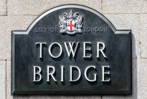 Spring køen over Tower Bridge og Tower of London - privat tur