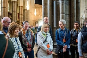 Coupe-file à l'abbaye de Westminster et changement de garde