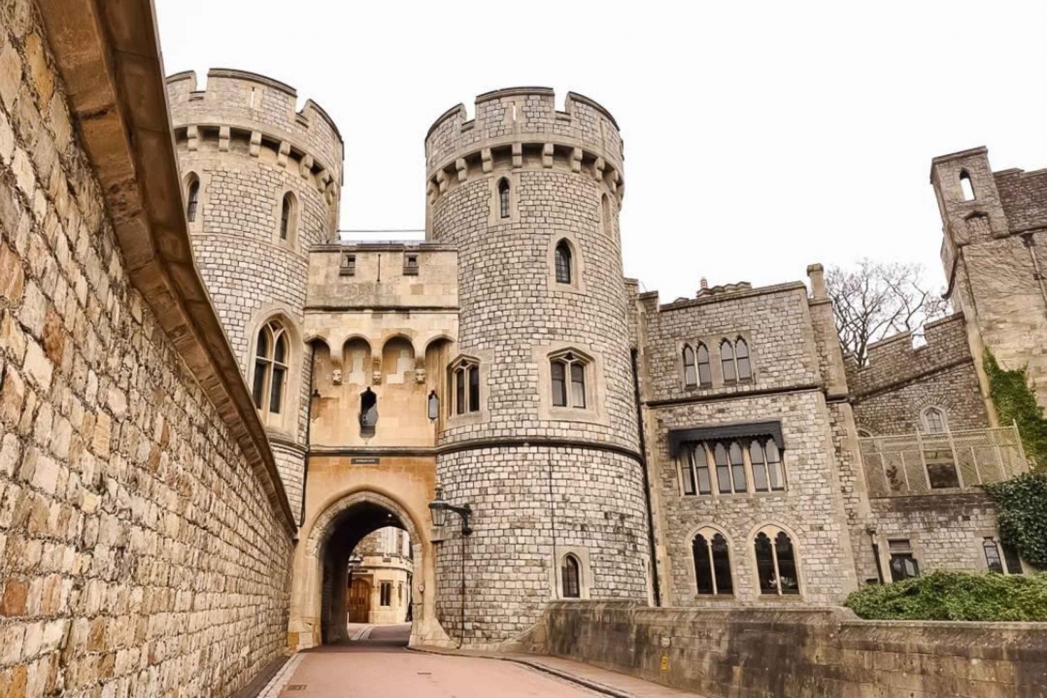 Depuis Londres : visite de Stonehenge et du château de Windsor avec entrée