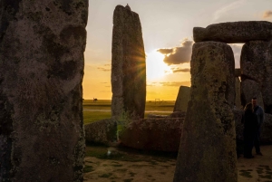 Stonehenge: tour VIP privado con acceso al círculo interior