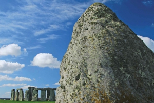 London: Stonehenge, Windsor, and Bath Day Trip by Bus