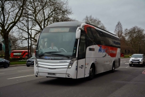 Stratford: Autobús de ida y vuelta al/desde el aeropuerto Stansted de Londres