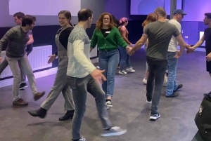 Swing dancing class with London locals