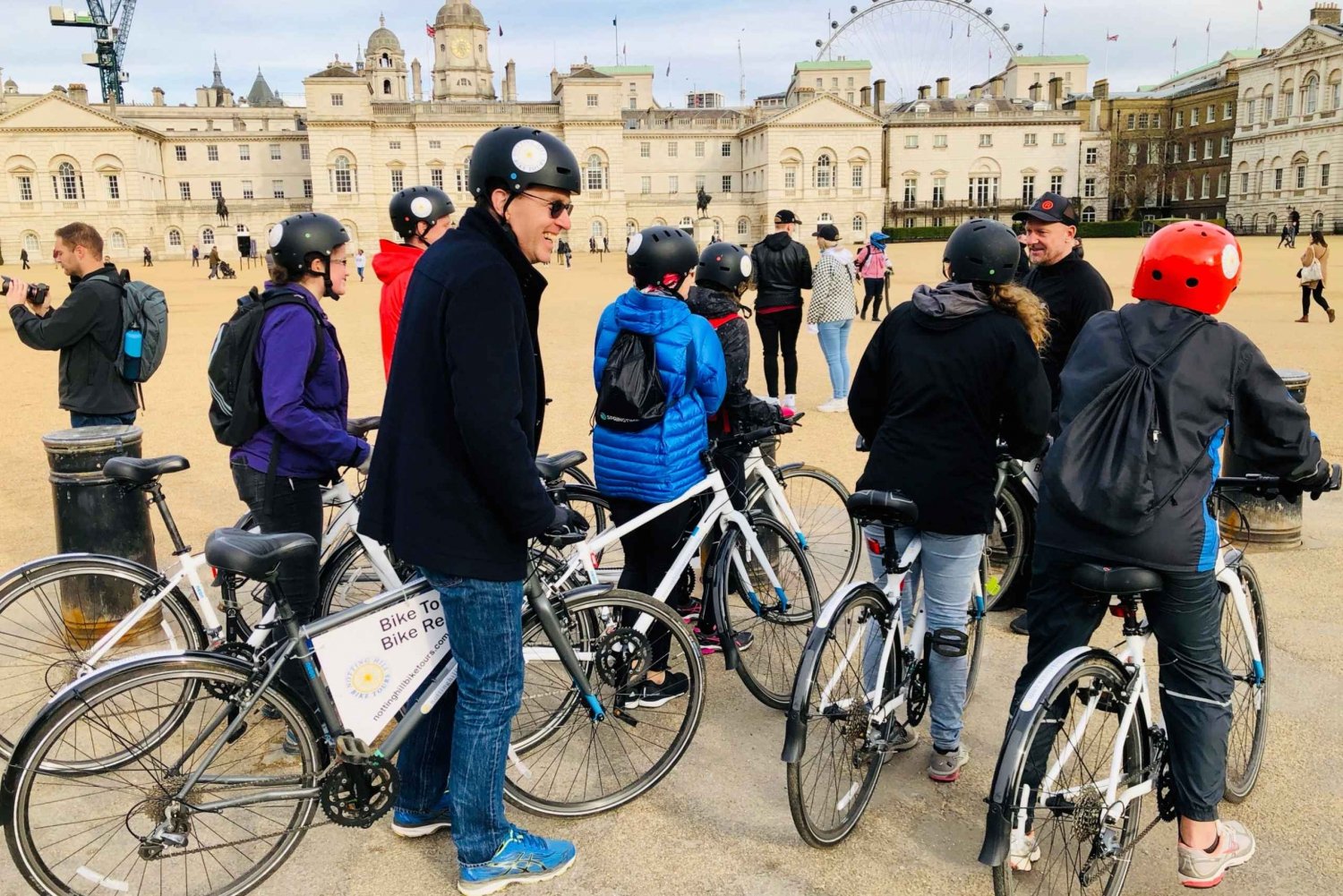 The London 'Big Six' and a Pub. 5.5 hour tour