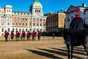 4 uur privétour door Londen in een panoramische zwarte taxi