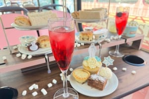 Londra: tour natalizio in bus con tè pomeridiano a tema Snowman