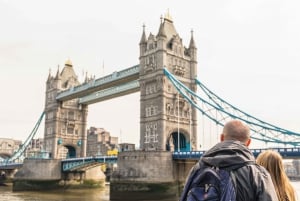Tower Bridge & Tower of London Tour - 1 Hour Walking Tour