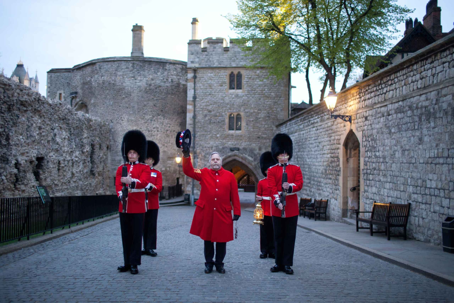 Tower of London efter stängning med Beefeater & Keys Ceremony