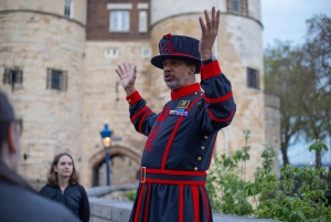 Tower of London efter stängning med Beefeater & Keys Ceremony