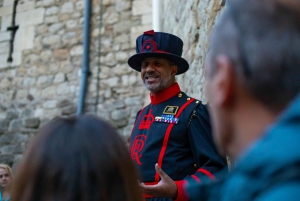 Tower of London efter stängning med Beefeater & Keys Ceremony