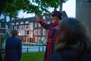 Tower of London efter stängning med Beefeater & Keys Ceremony
