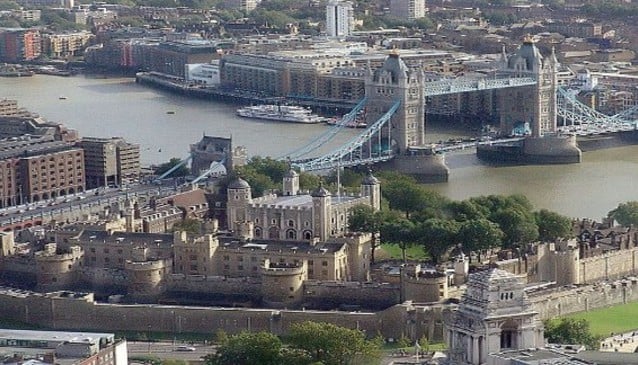 Tower of London and Tower Bridge