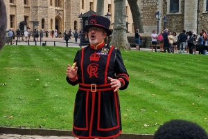 Klejnoty koronne Tower of London i wycieczka po angielskiej historii królewskiej
