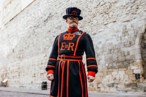 Tower of London: Early Access Tour with Opening Ceremony