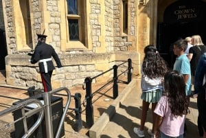 Tower of London Kid-Friendly Private Tour