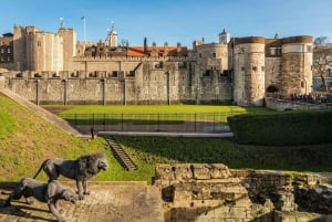 Tower of London Tour with Prority Entrance Tickets and Guide