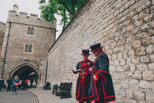 Lo último en la Torre de Londres, Bienvenida Beefeater y Joyas de la Corona
